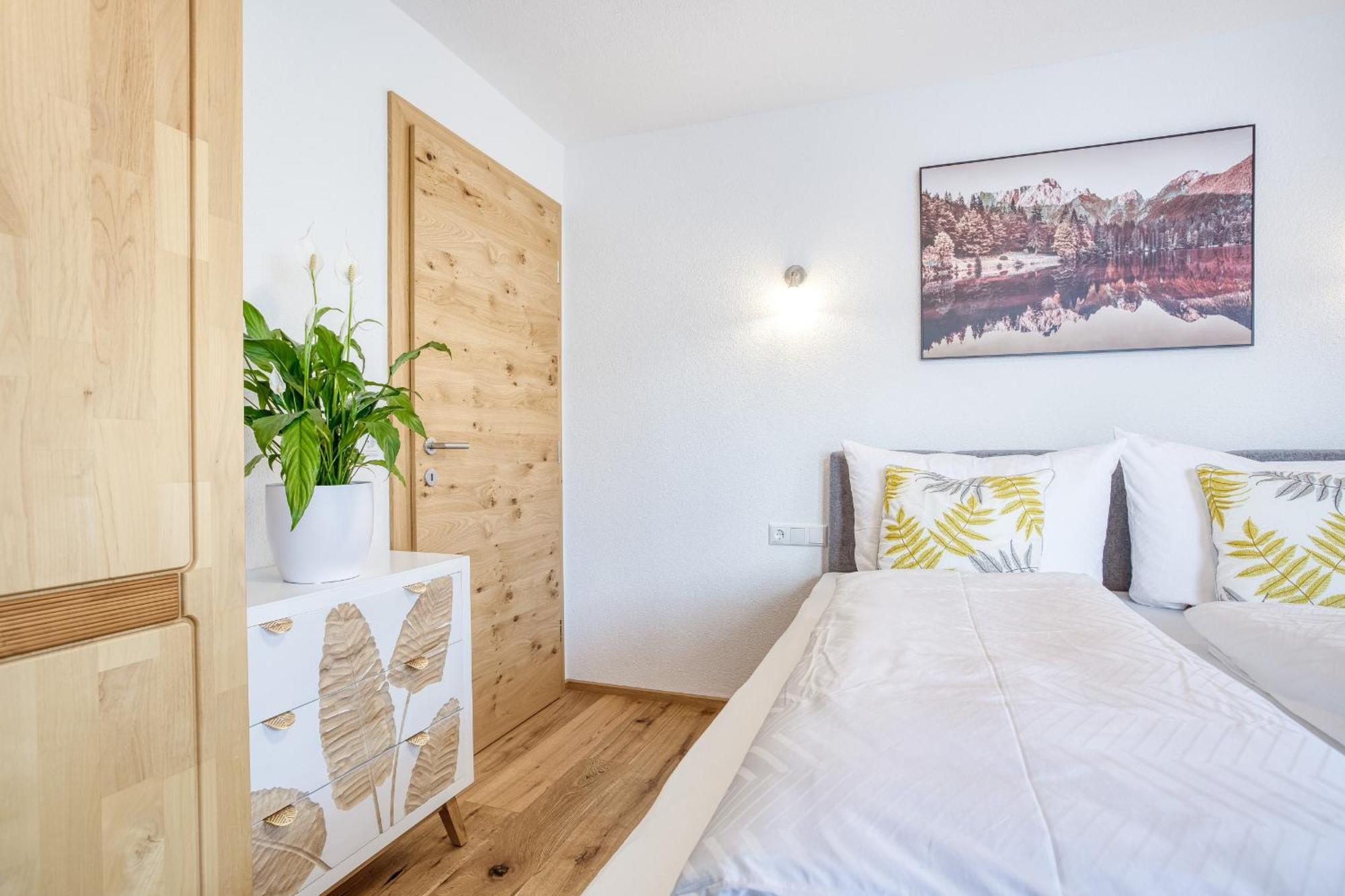 Chill Out Apartments Ландек Екстериор снимка