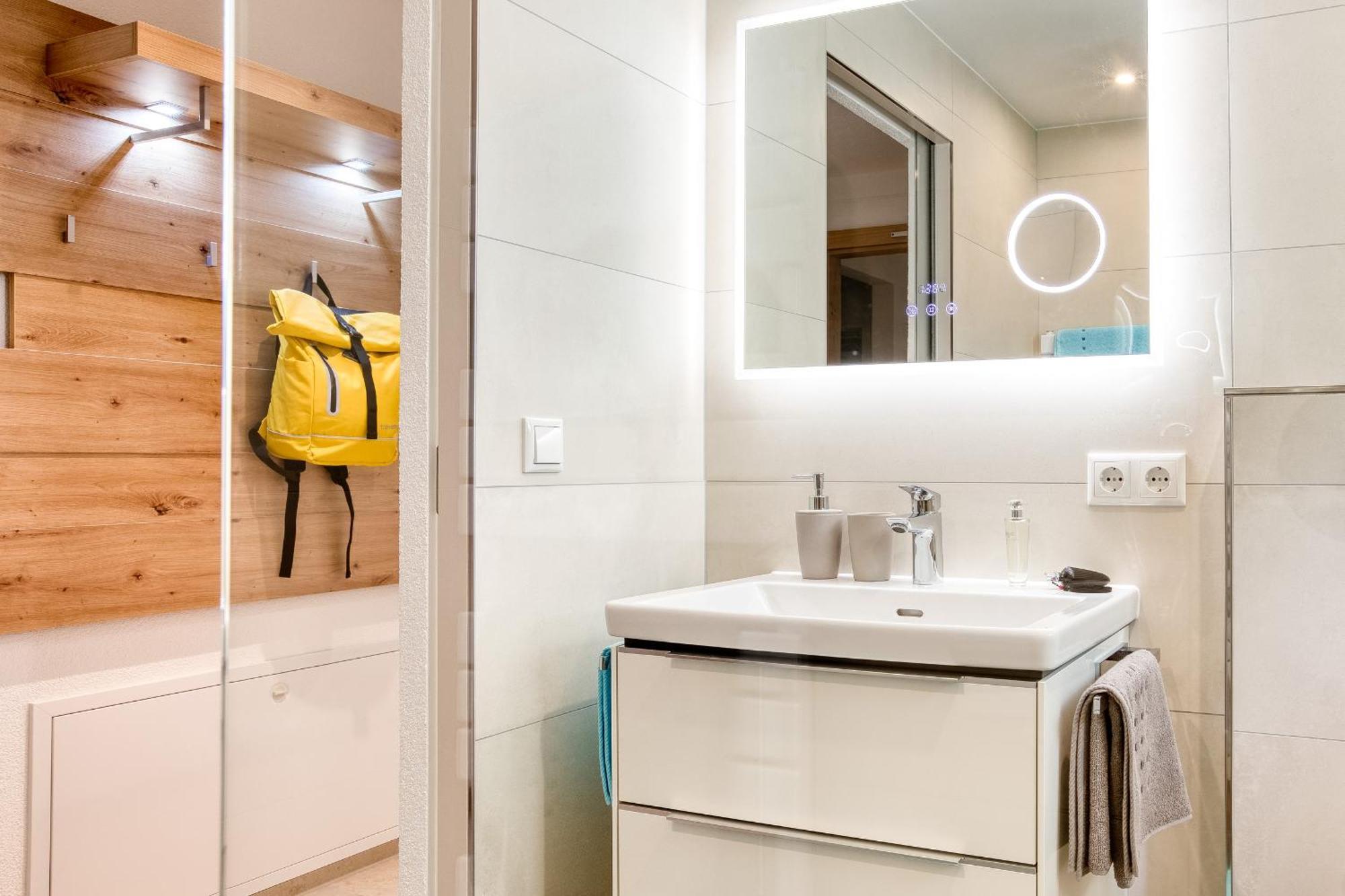 Chill Out Apartments Ландек Екстериор снимка