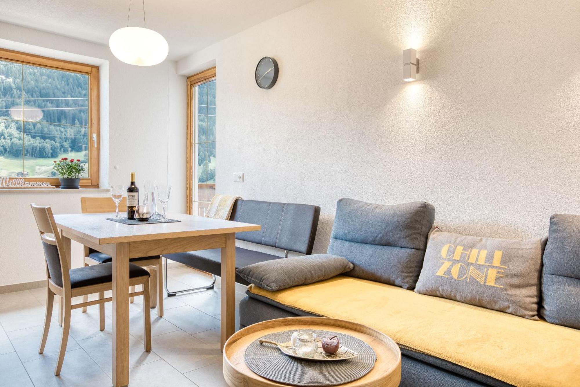 Chill Out Apartments Ландек Екстериор снимка